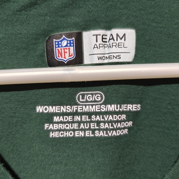 Green Bay Packers Shirt Women's Large V Neck NFL Team Apparel - Picture 2 of 4